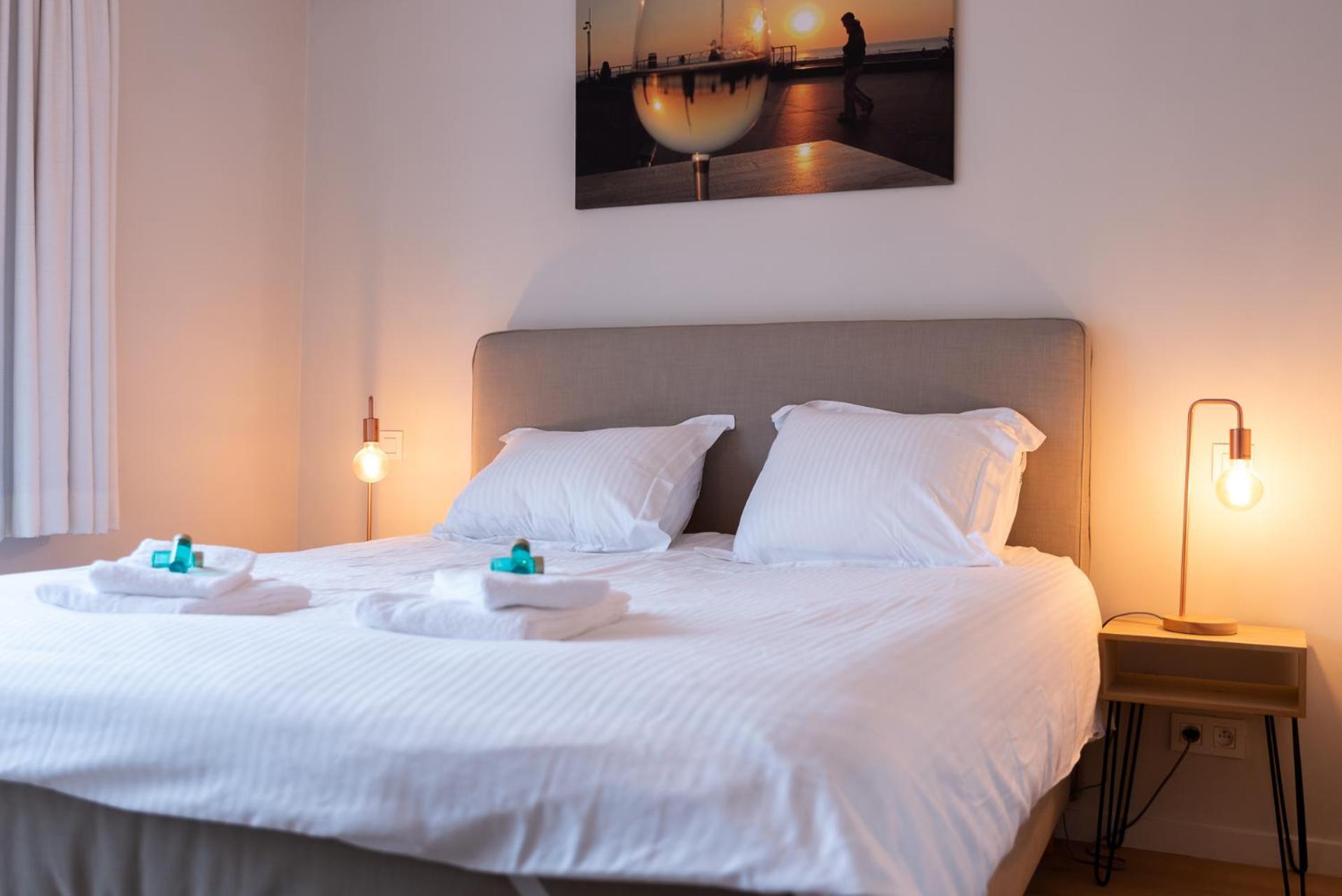 Modern Apartment With Large Terrace Close To The Sea Oostende Bagian luar foto